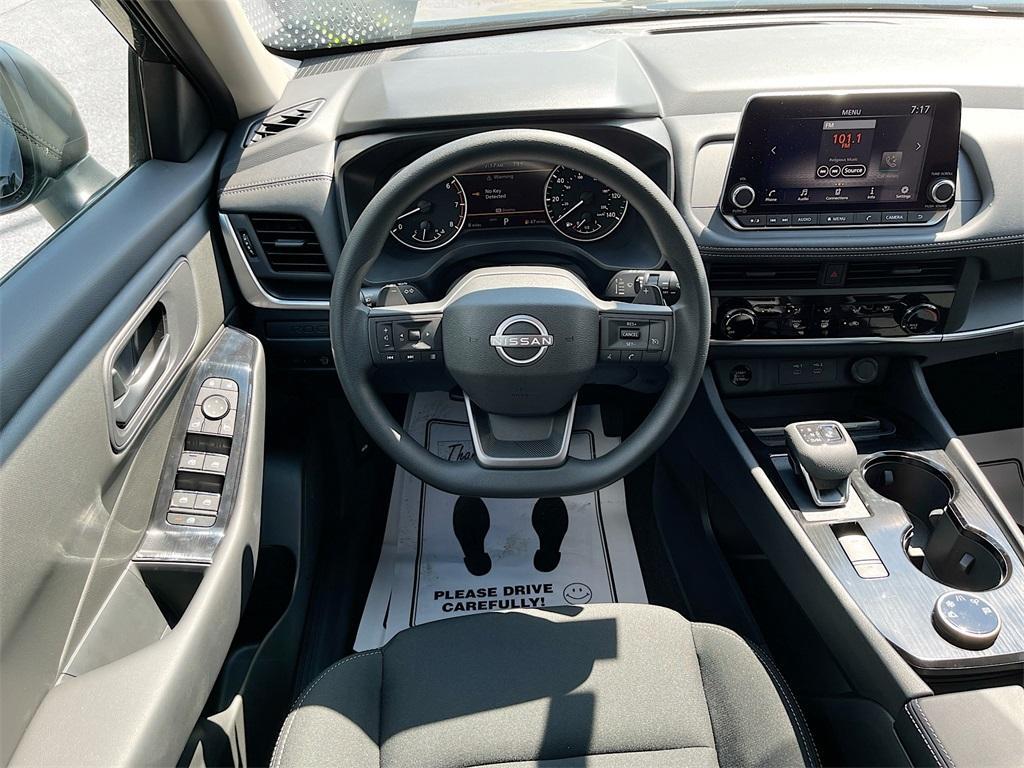 new 2025 Nissan Rogue car, priced at $30,976