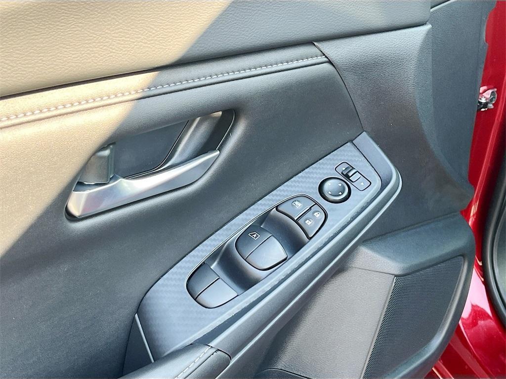 new 2025 Nissan Sentra car, priced at $21,958
