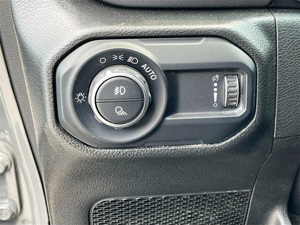 used 2023 Jeep Gladiator car, priced at $33,491