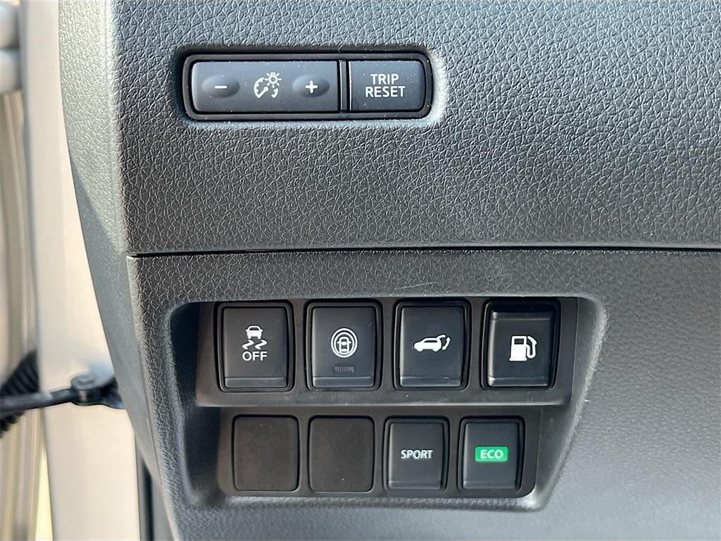 used 2020 Nissan Rogue car, priced at $15,610