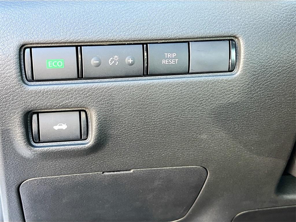 new 2025 Nissan Sentra car, priced at $27,731