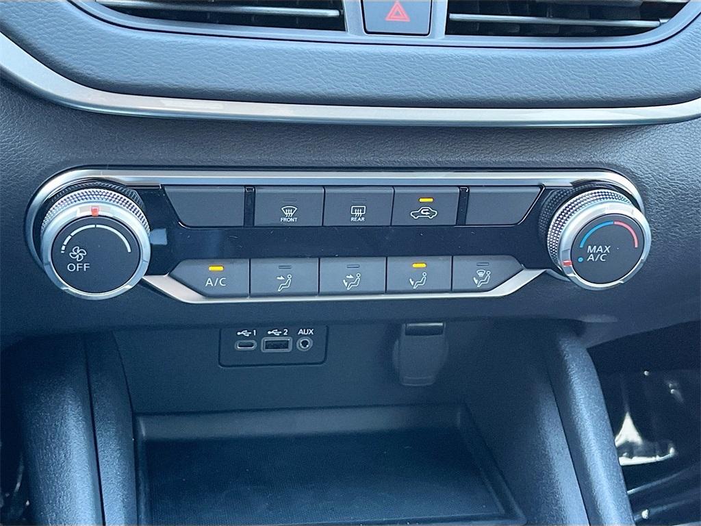 new 2025 Nissan Altima car, priced at $26,873