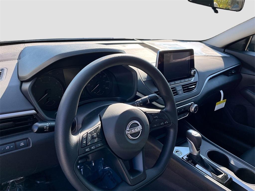 new 2025 Nissan Altima car, priced at $26,873
