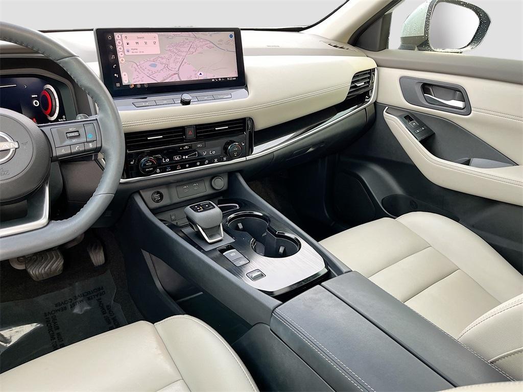 used 2024 Nissan Rogue car, priced at $29,035