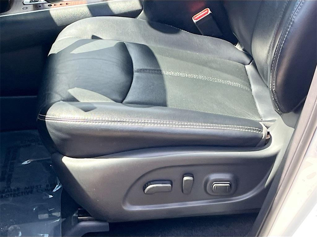 used 2020 Nissan Pathfinder car
