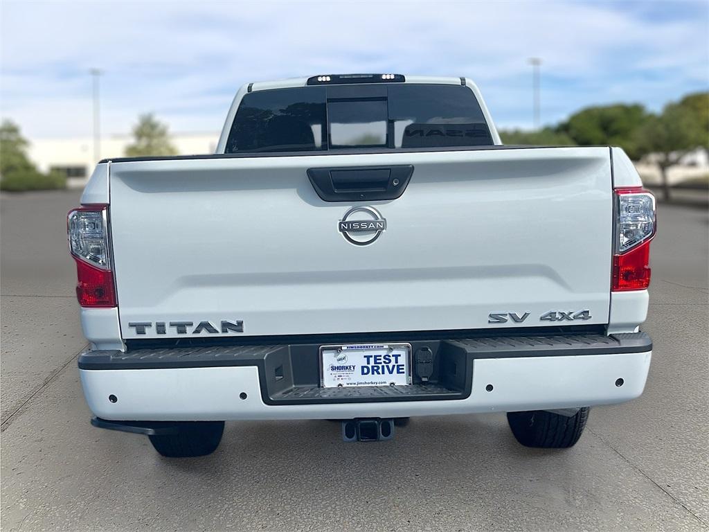new 2024 Nissan Titan car, priced at $49,195