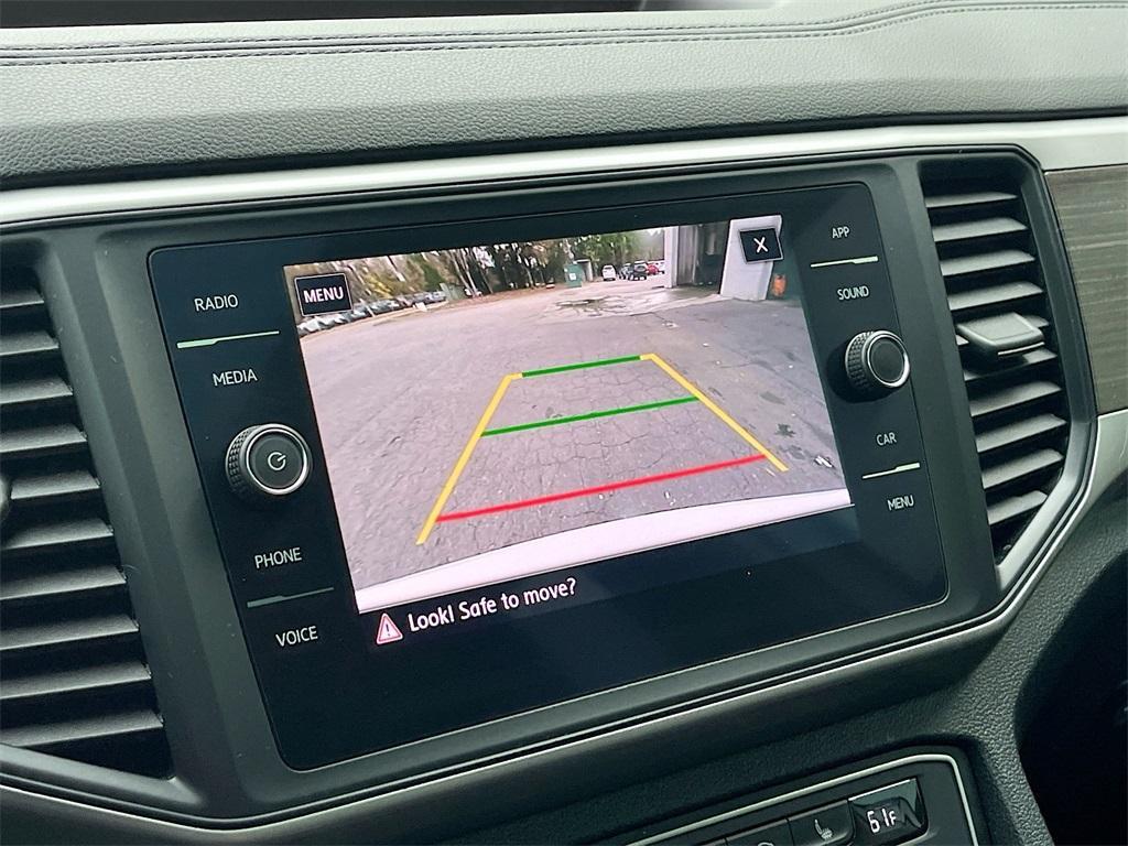 used 2020 Volkswagen Atlas car, priced at $18,131