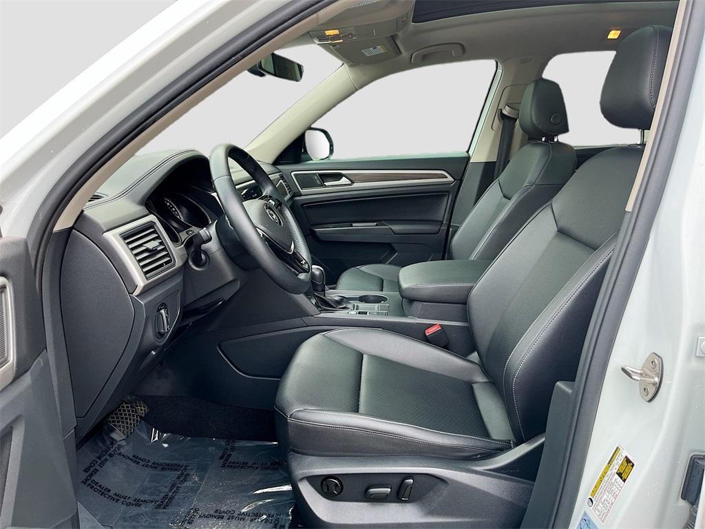 used 2020 Volkswagen Atlas car, priced at $18,131