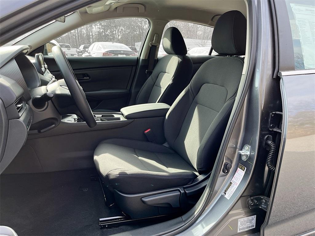 new 2025 Nissan Sentra car, priced at $21,694
