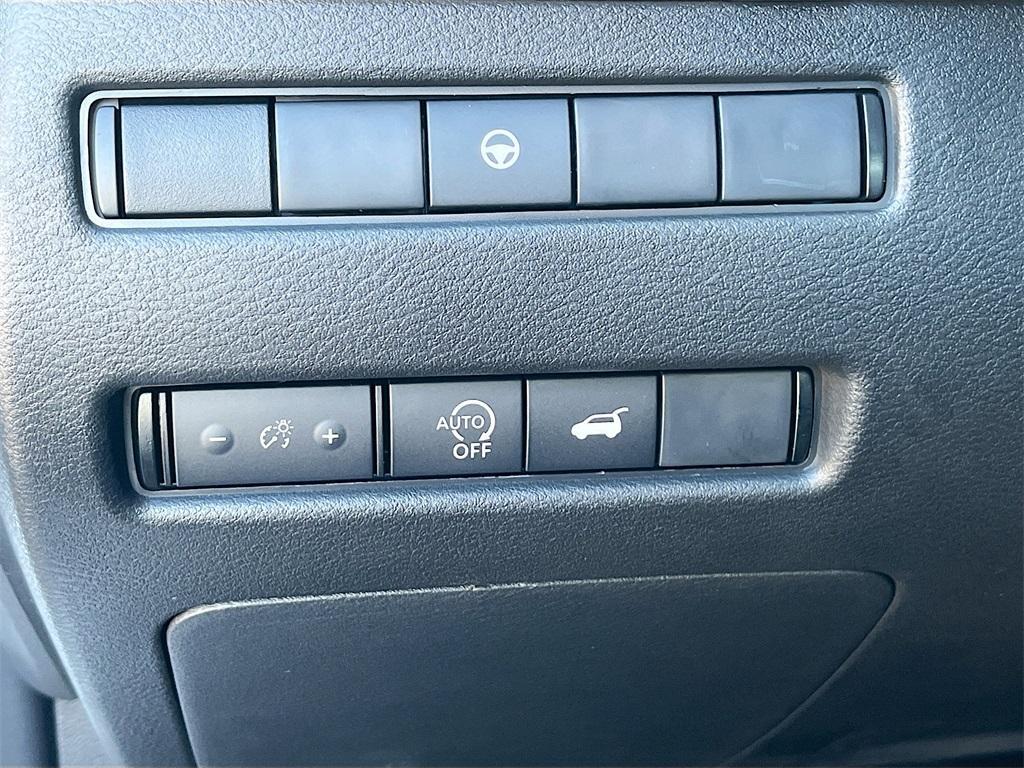new 2025 Nissan Rogue car, priced at $35,067