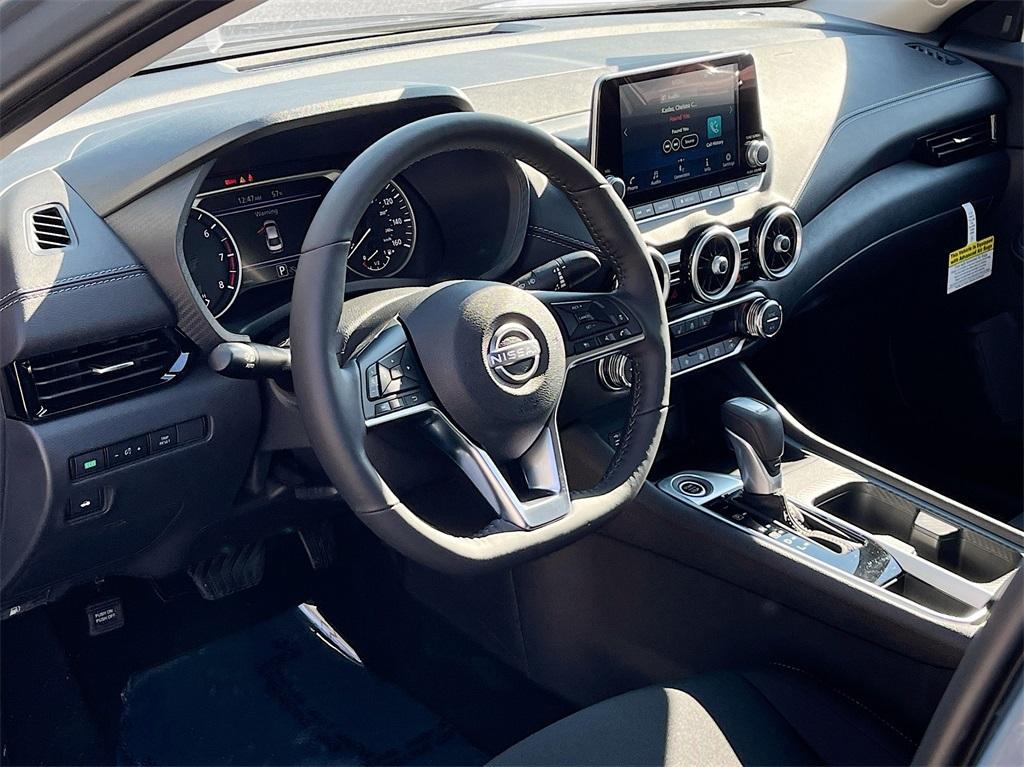new 2025 Nissan Sentra car, priced at $21,958