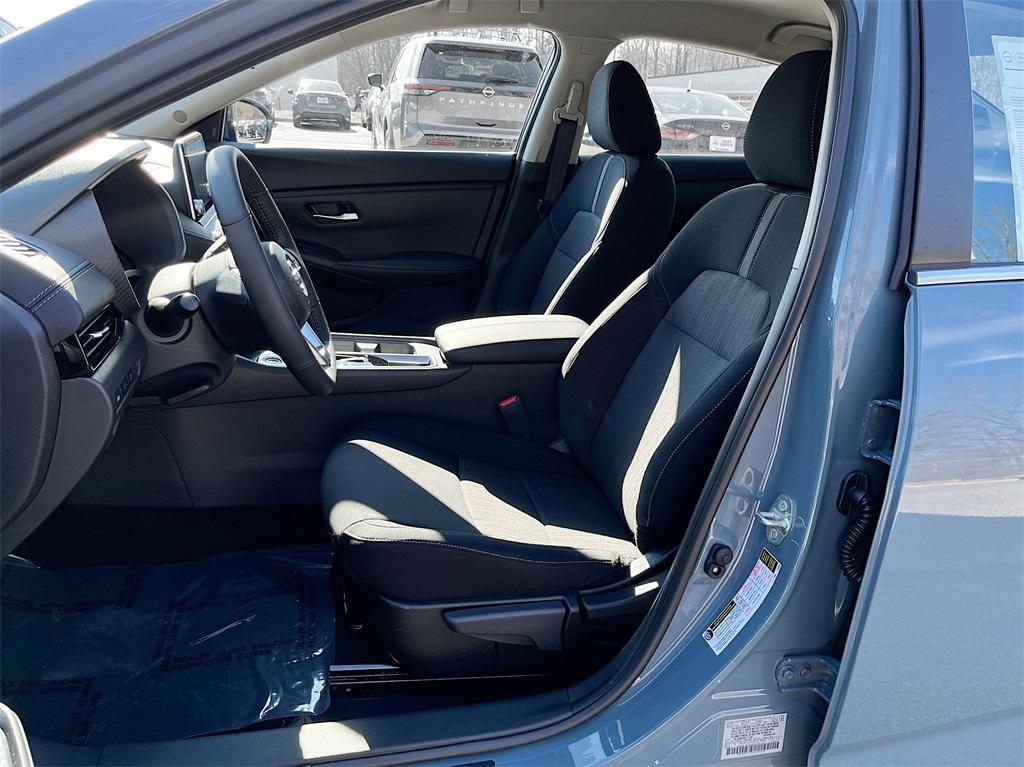 new 2025 Nissan Sentra car, priced at $21,958