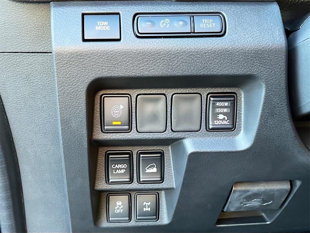 new 2025 Nissan Frontier car, priced at $43,664