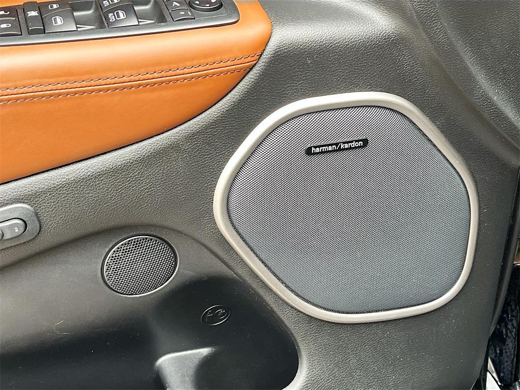 used 2020 Jeep Grand Cherokee car, priced at $23,257