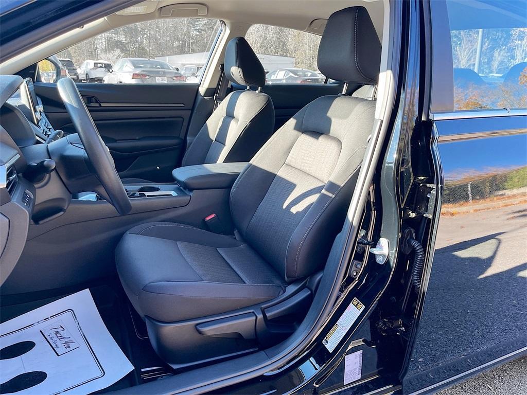 new 2025 Nissan Altima car, priced at $26,873