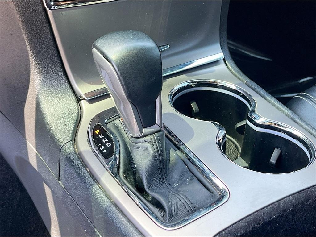 used 2021 Jeep Grand Cherokee car, priced at $24,581