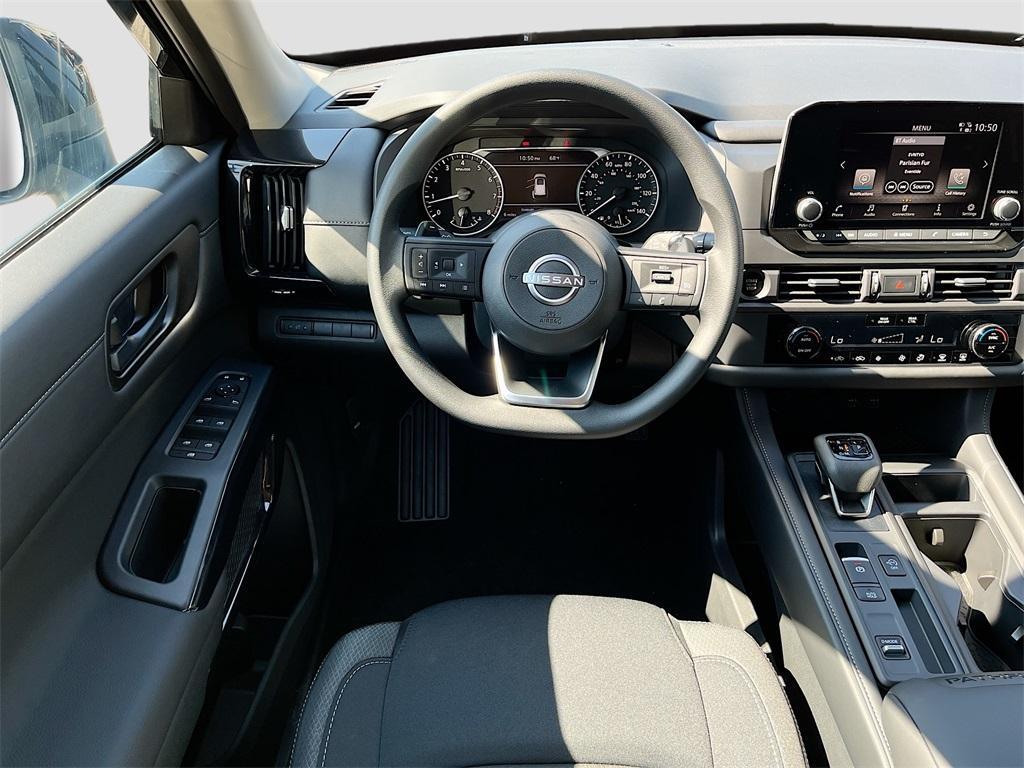 new 2025 Nissan Pathfinder car, priced at $35,427