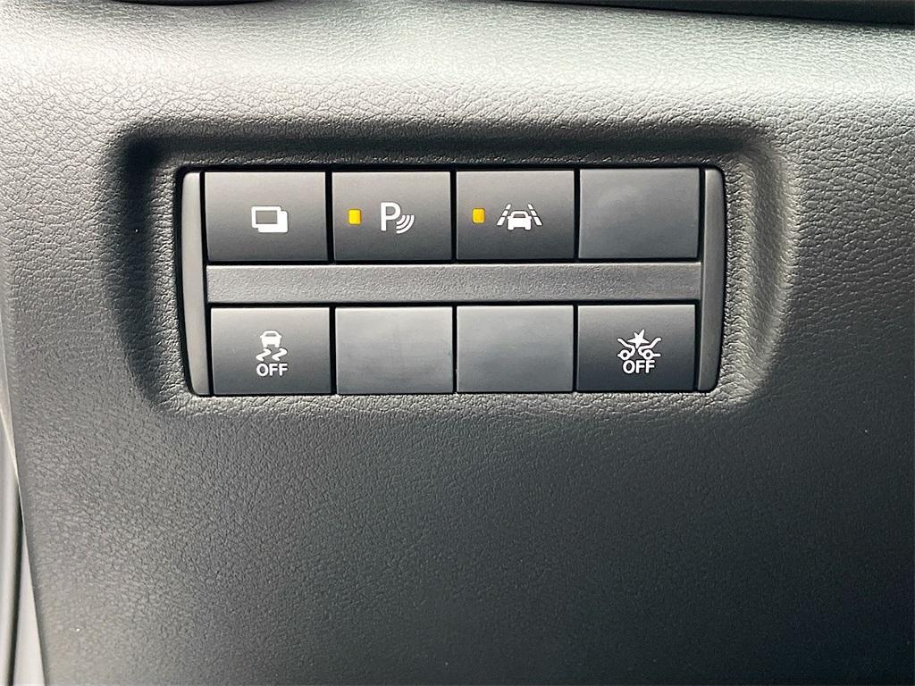 new 2025 Nissan Versa car, priced at $20,037