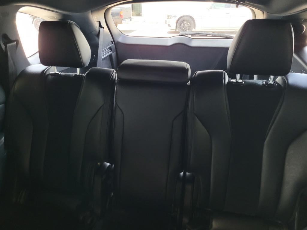 used 2023 Acura MDX car, priced at $44,396