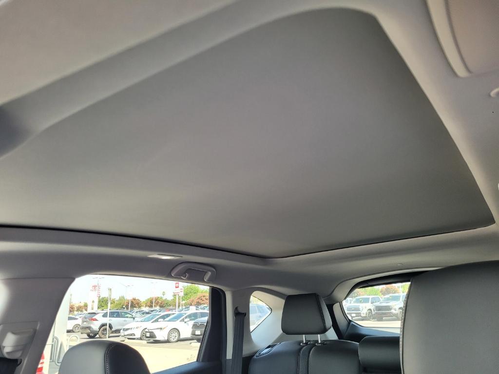 used 2025 Acura RDX car, priced at $44,166