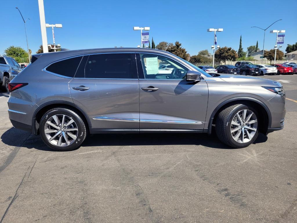 used 2025 Acura MDX car, priced at $47,966