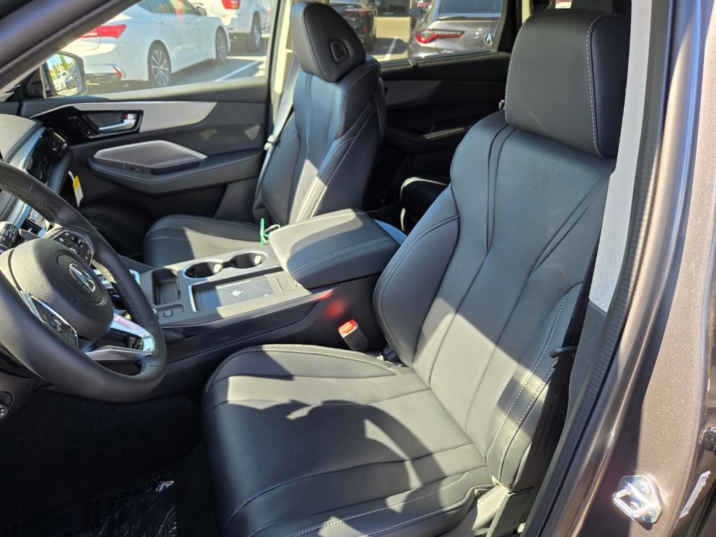 new 2025 Acura MDX car, priced at $60,750