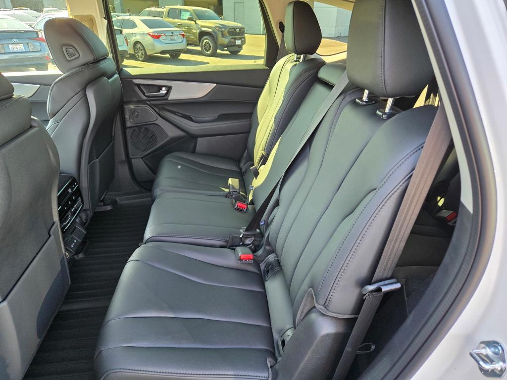new 2025 Acura MDX car, priced at $55,350