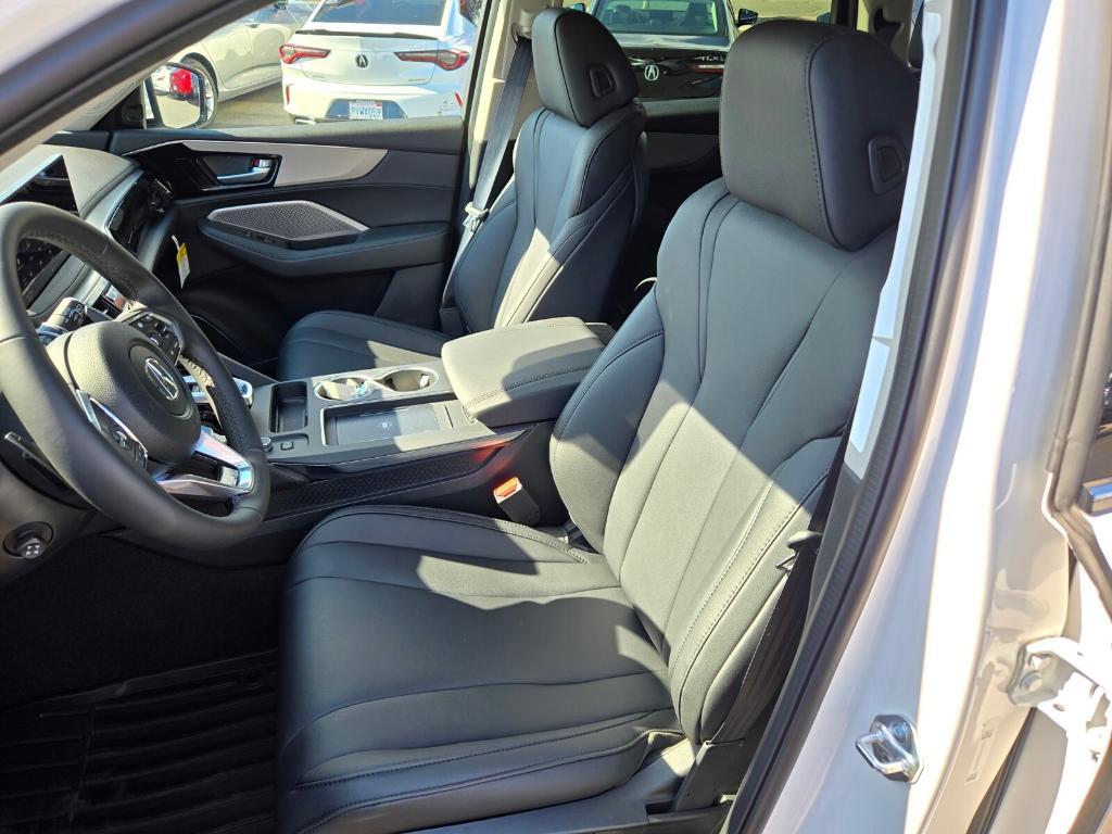 new 2025 Acura MDX car, priced at $55,350