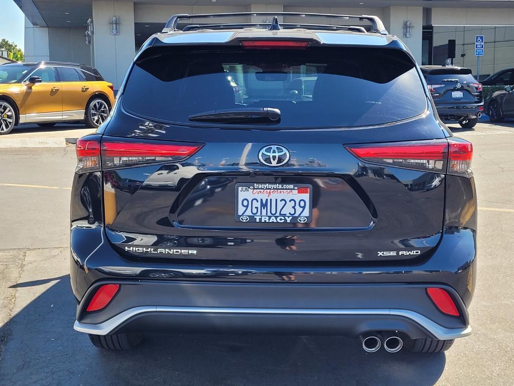 used 2023 Toyota Highlander car, priced at $42,206