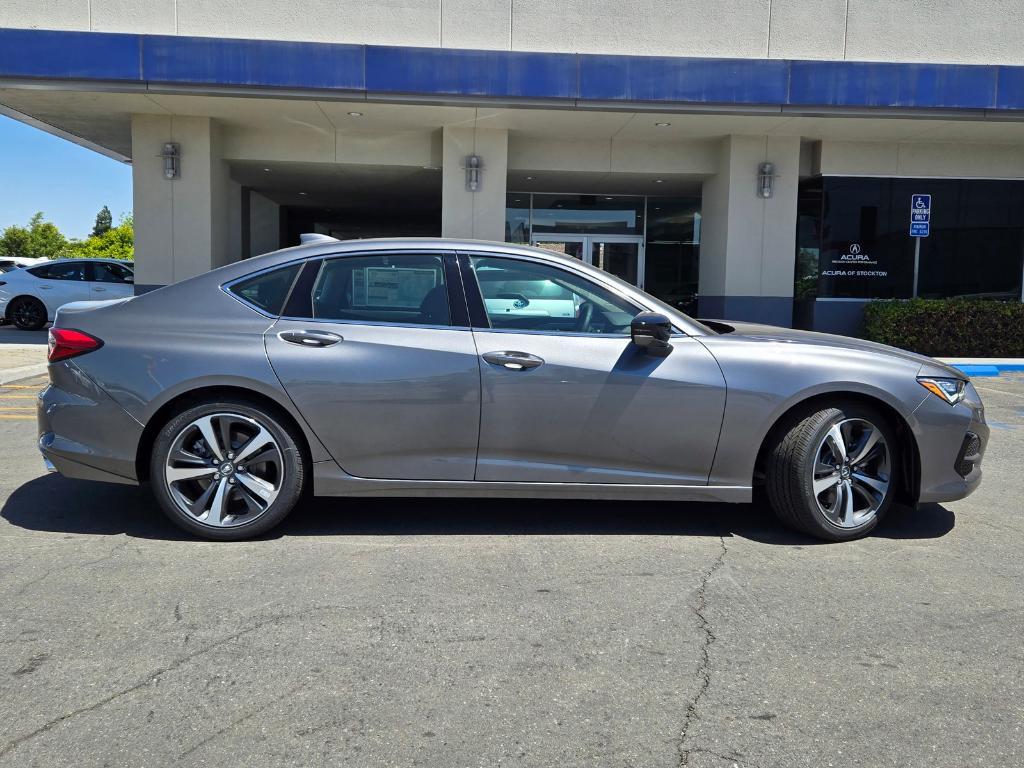 new 2025 Acura TLX car, priced at $47,195
