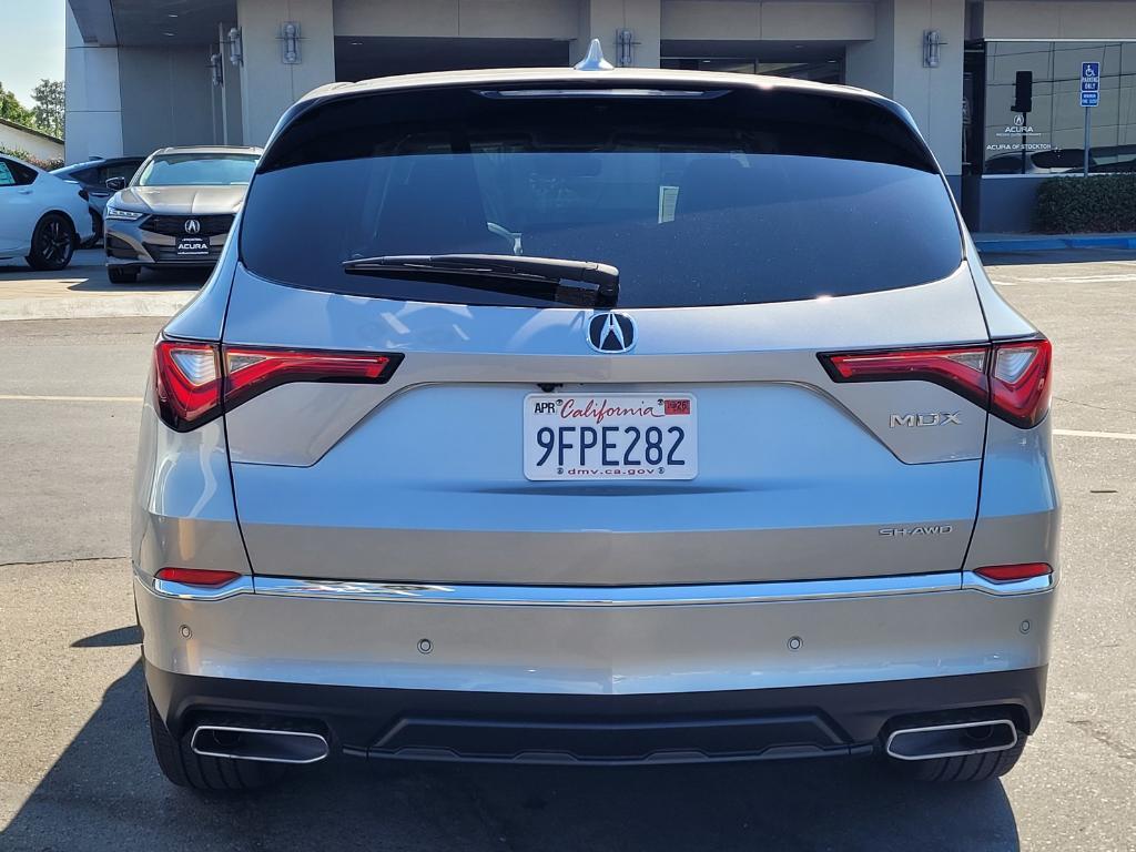 used 2023 Acura MDX car, priced at $43,166