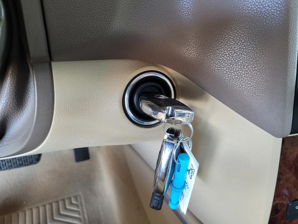 used 2011 Mercedes-Benz M-Class car, priced at $9,866