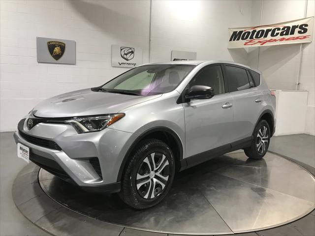 used 2018 Toyota RAV4 car