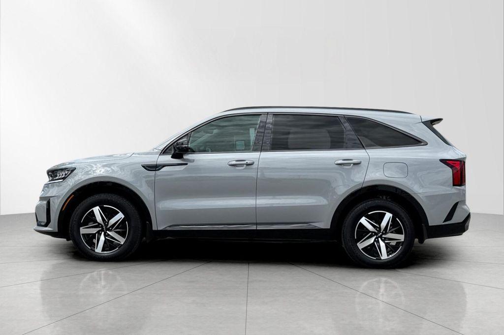 used 2023 Kia Sorento car, priced at $29,996