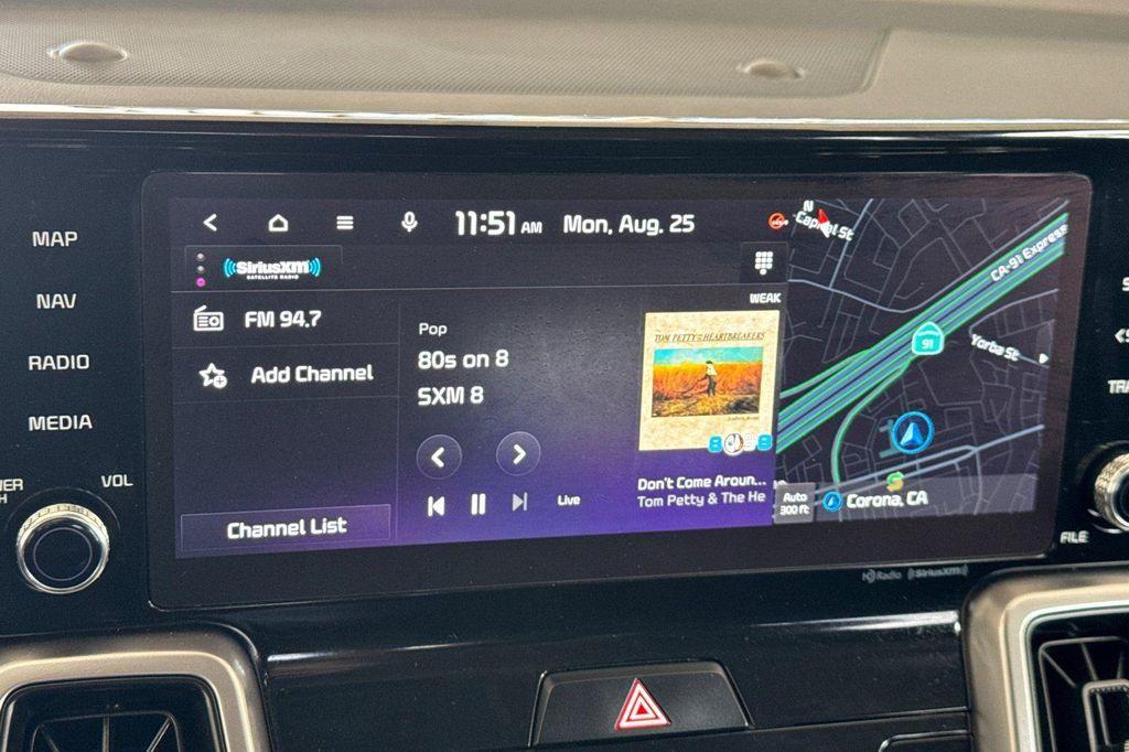 used 2023 Kia Sorento car, priced at $29,996