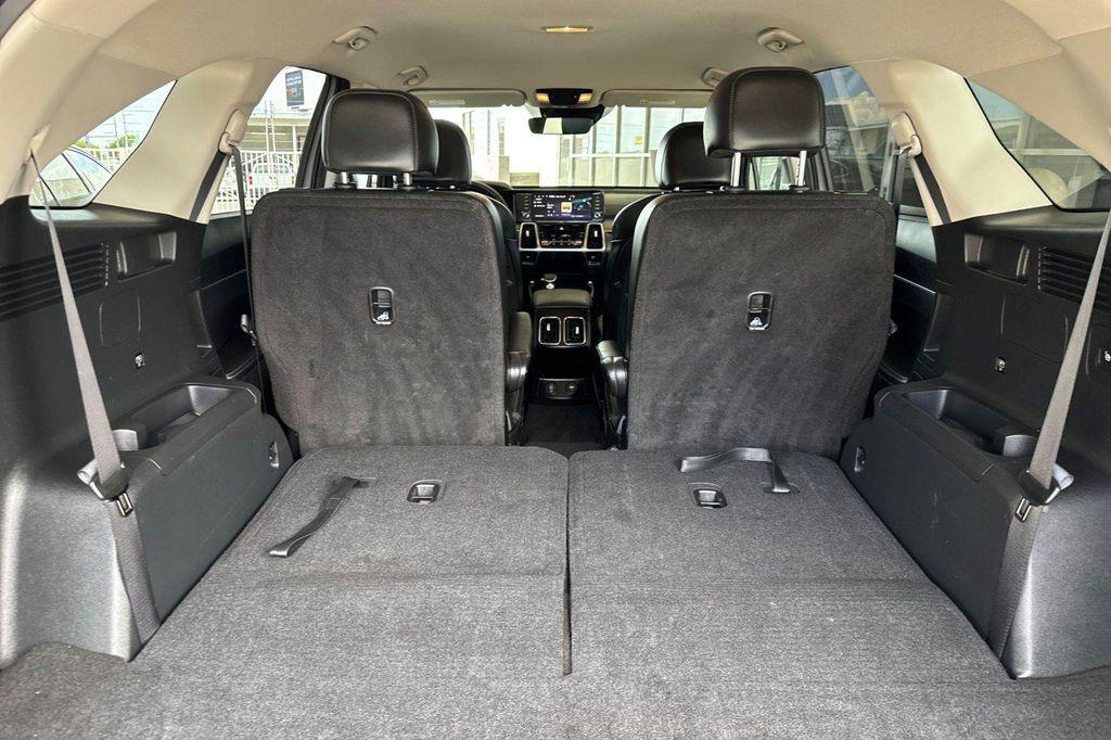 used 2023 Kia Sorento car, priced at $29,996