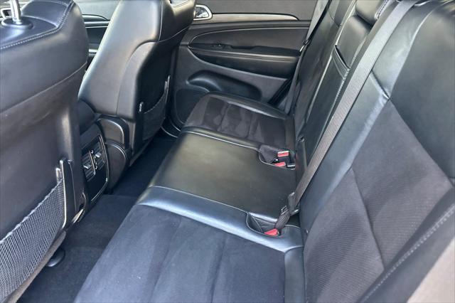 used 2020 Jeep Grand Cherokee car, priced at $17,498