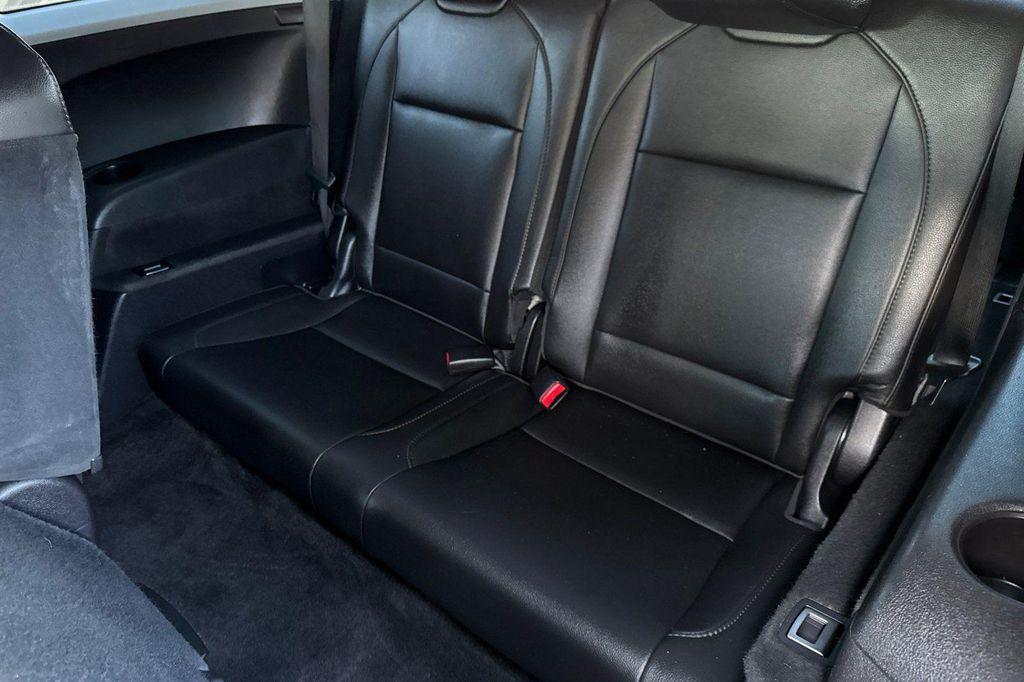 used 2017 Acura MDX car, priced at $15,500