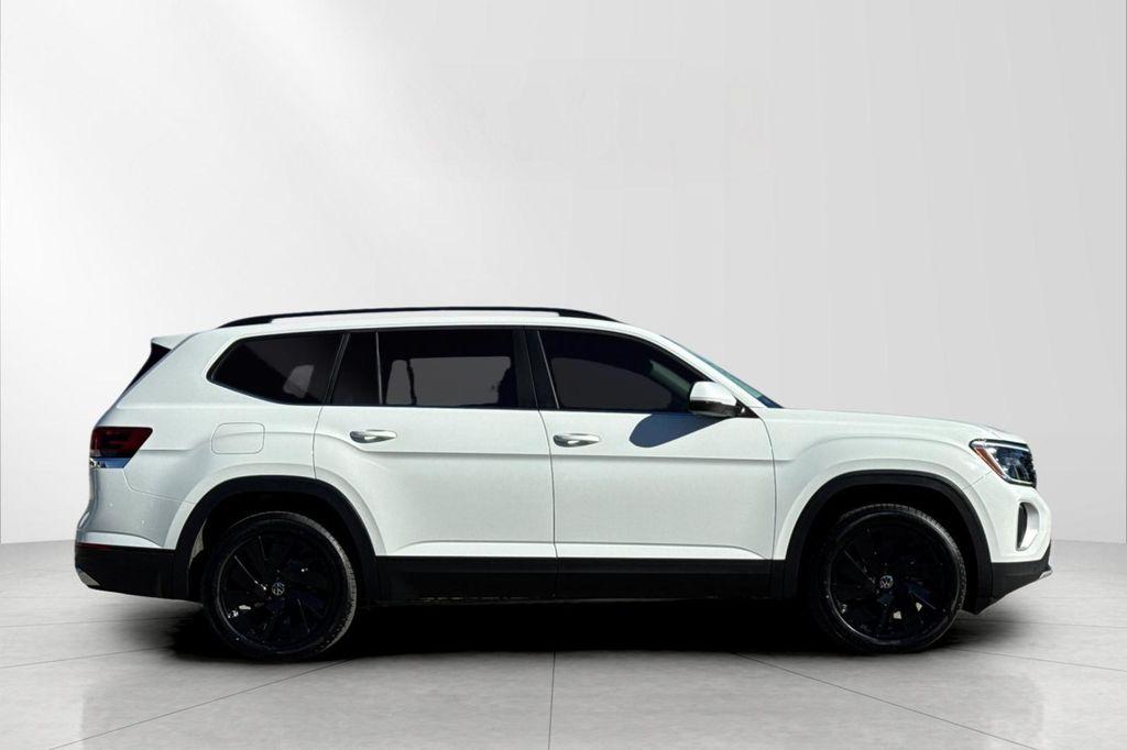 used 2024 Volkswagen Atlas car, priced at $29,996