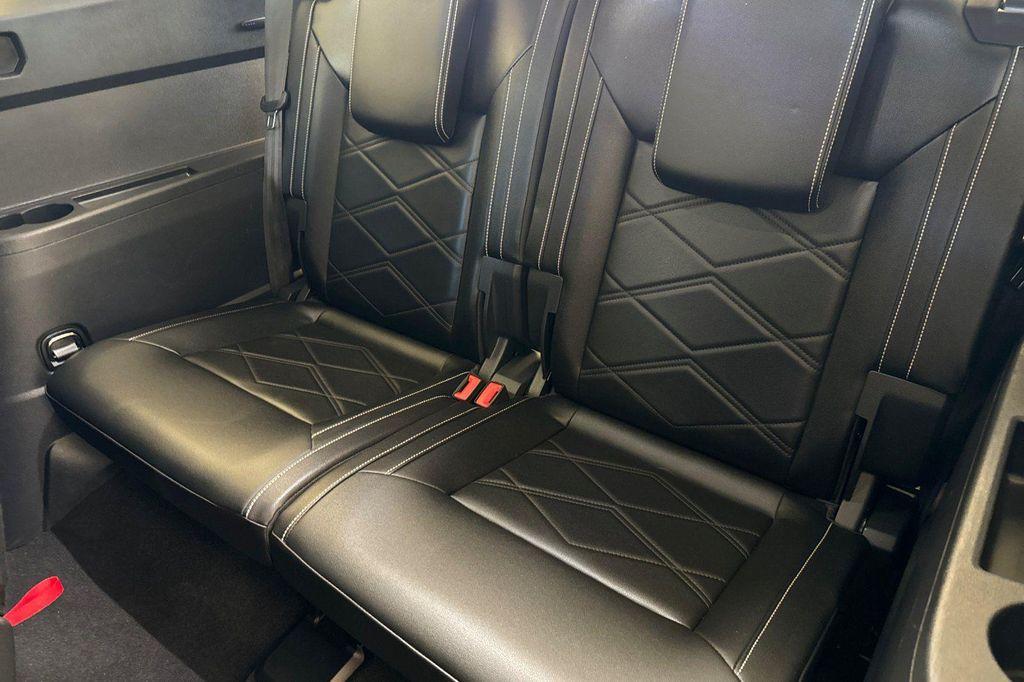 used 2024 Volkswagen Atlas car, priced at $29,996