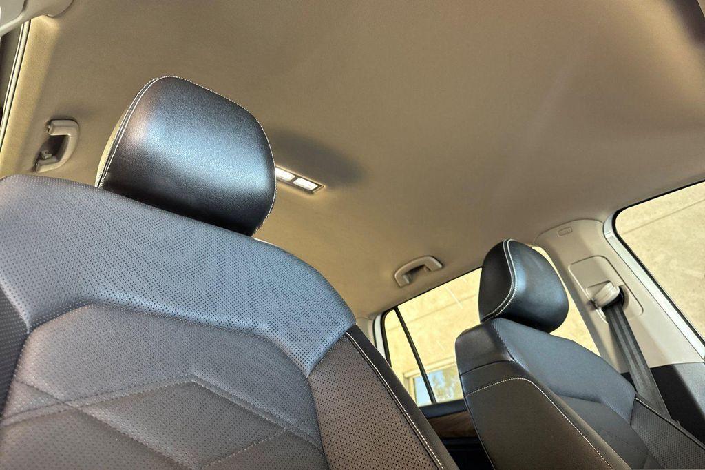 used 2024 Volkswagen Atlas car, priced at $29,996