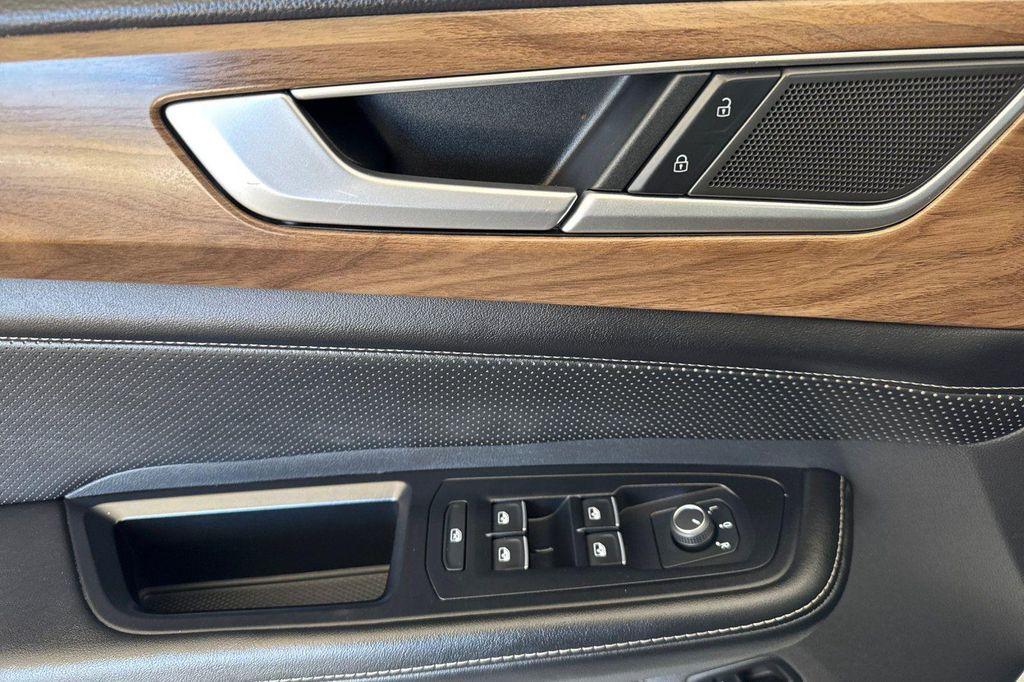 used 2024 Volkswagen Atlas car, priced at $29,996