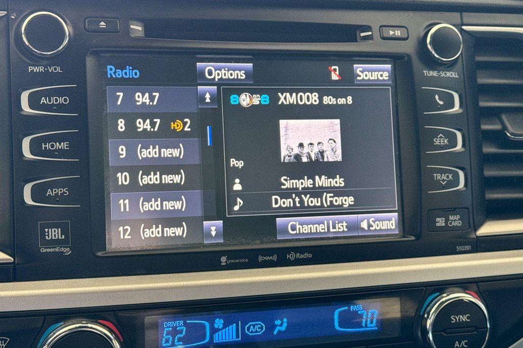 used 2019 Toyota Highlander Hybrid car, priced at $25,887