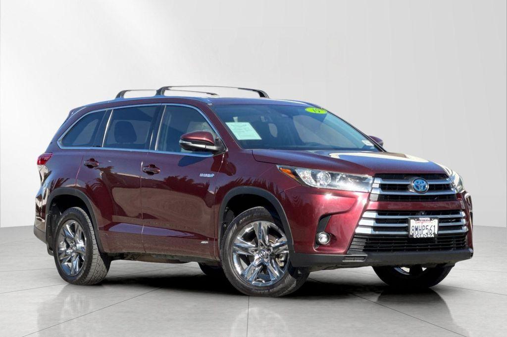 used 2019 Toyota Highlander Hybrid car, priced at $25,887