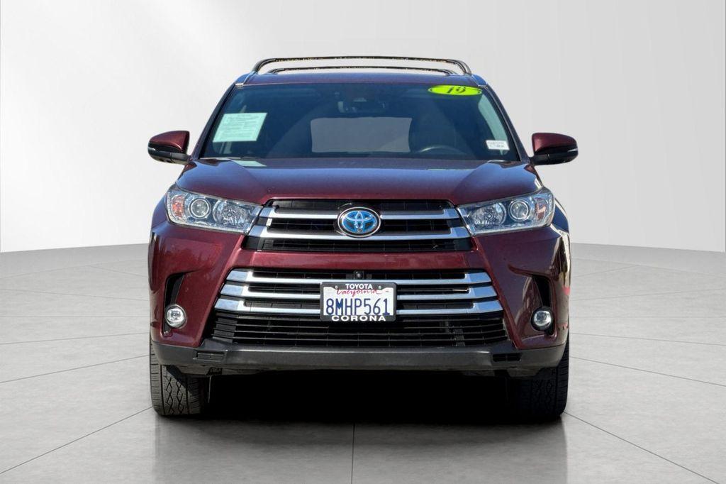 used 2019 Toyota Highlander Hybrid car, priced at $25,887