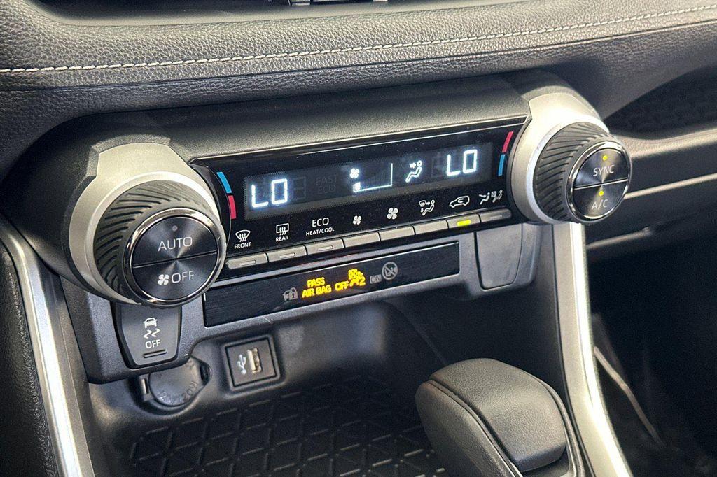 used 2024 Toyota RAV4 Hybrid car, priced at $32,997