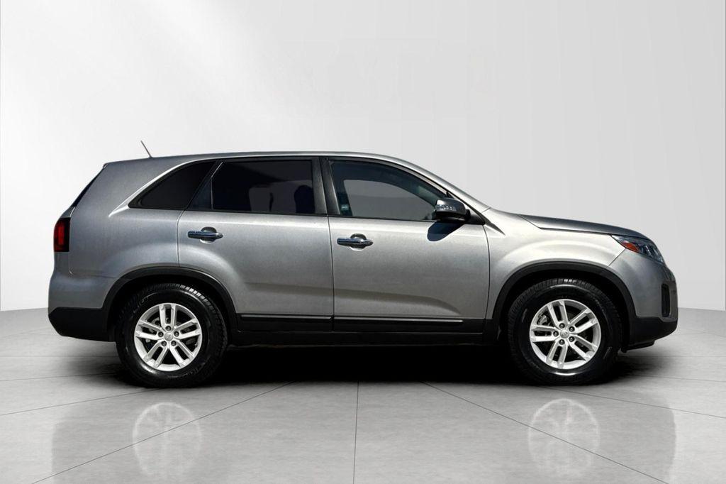 used 2015 Kia Sorento car, priced at $9,510