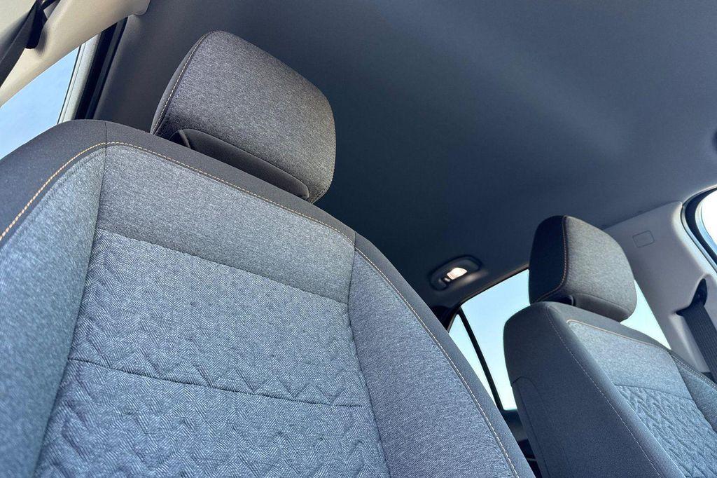 used 2022 Chevrolet Equinox car, priced at $19,651