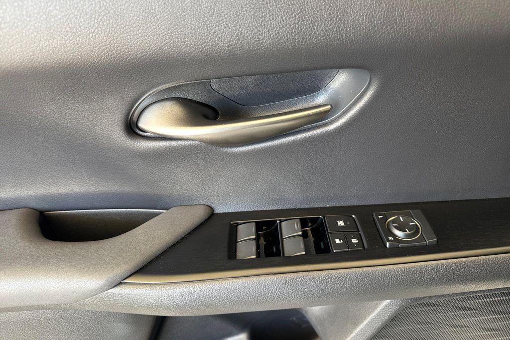 used 2020 Lexus UX 200 car, priced at $26,884