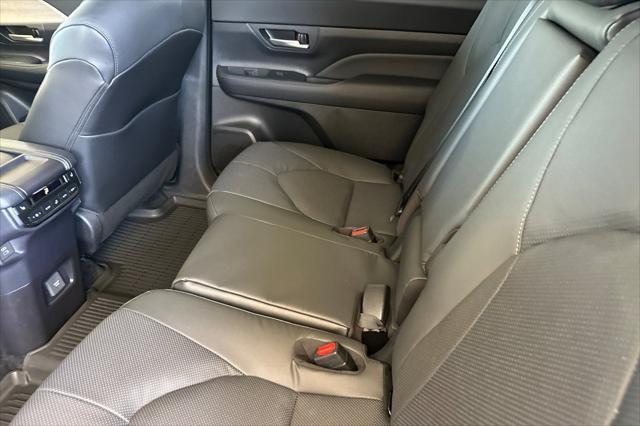 new 2025 Toyota Grand Highlander car, priced at $54,156